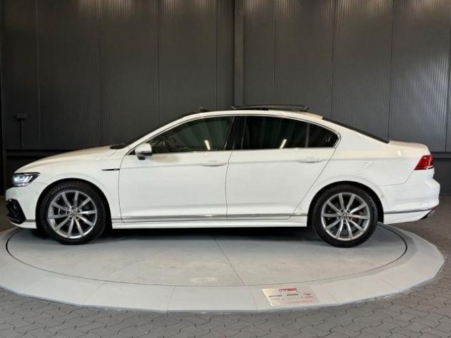 VOLKSWAGEN Passat 2.0 TDI SCR R Line rif. 21061776 - Foto 2