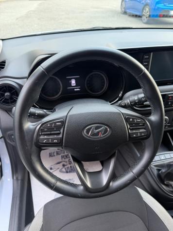 Hyundai i10 1.0 MPI Tech - Foto 8