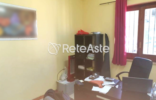 Locale ad uso artigianale nel "condominio elettra" - Foto 10
