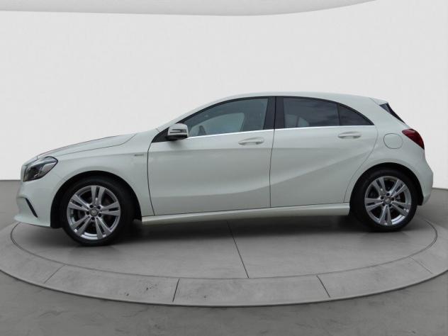 Mercedes-Benz Classe A A 180 d Sport - Foto 2