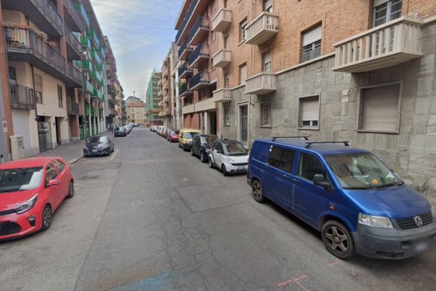 VIA CAVALLERMAGIORE CIT TURIN PICCOLO MONOLOCALE RISTRUTTURATO