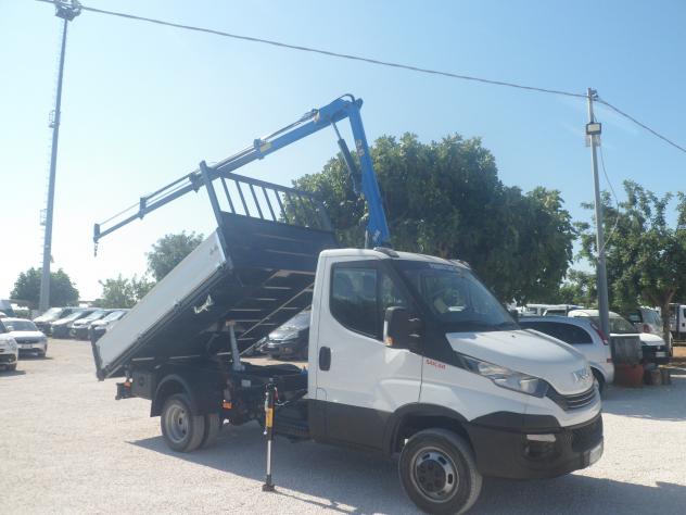 Iveco Daily 35c18 ribaltabile con gru nuovi - Foto 3