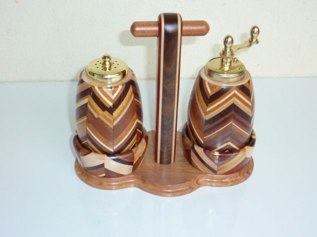 Oggetti d'artigianato in legno esotico. - Foto 2