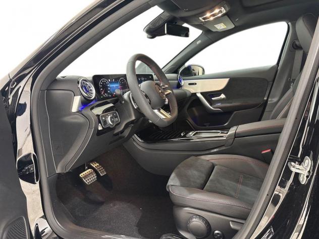 Mercedes-Benz Classe A A 180 d AMG Line Extra auto - Foto 10