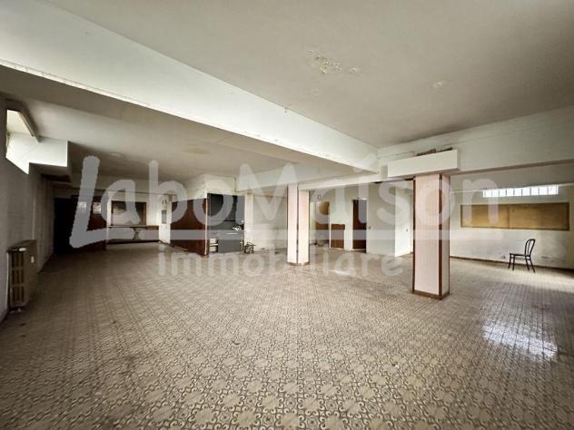 TERNATE ampio trilocale ristrutturato - Foto 11