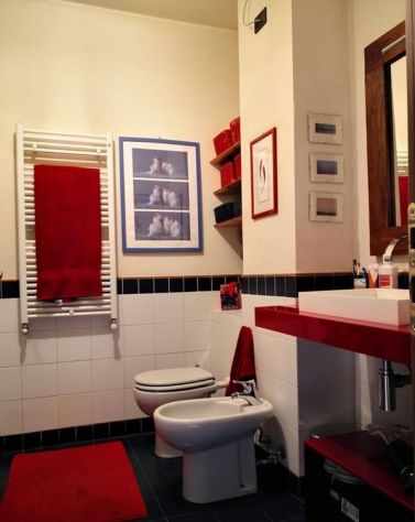 Bilocale con cantina terrazzo e posto auto - Foto 3