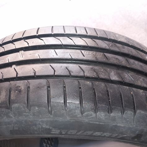 2 Gomme 215/55 17