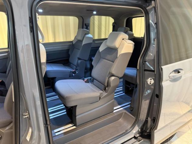 VOLKSWAGEN Multivan 2.0 TDI DSG Life 6P GANCIO LED DAB+ 17" rif. 24084101 - Foto 5