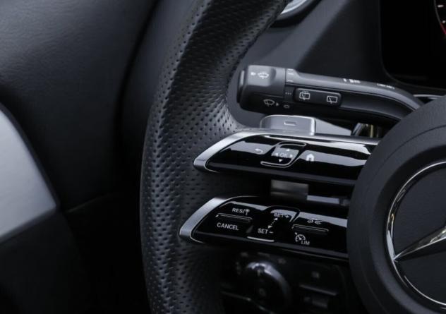 Mercedes-benz GLA 220 d Automatic 4M AMG Line SPECIALEDITION/IVA ESP/TETTO/20" - Foto 3