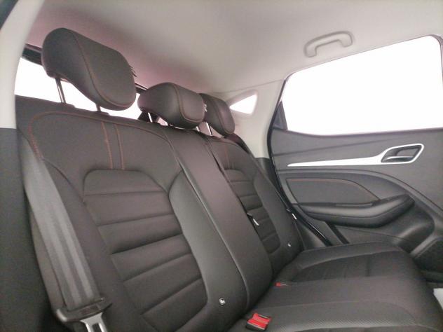 MG ZS 1.5 Luxury - Foto 8