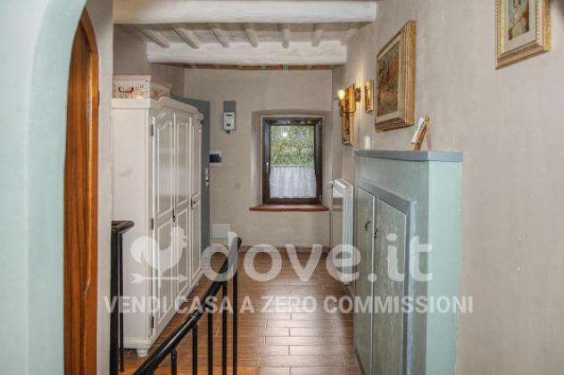 Casa indipendente di 230 m² con più di 5 locali e posto auto in vendita a Castel Giorgio - Foto 16