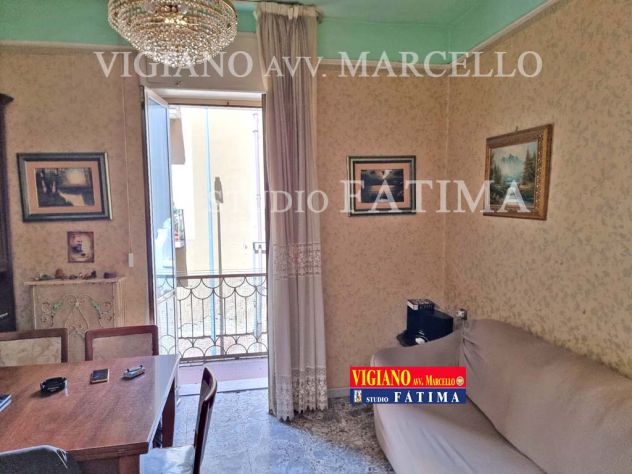 FOGGIA - VENDESI -VIA ZARA 54 - 1° PIANO - VANI 3/MQ.110 + PIANO TERRA MQ. 25 - Foto 4