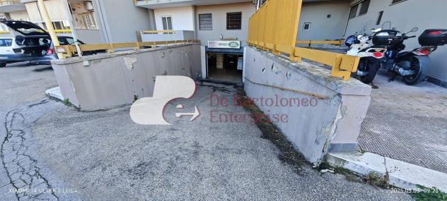 LOCALE AUTORIMESSA - Foto 2
