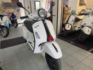 PIAGGIO Vespa GTS 300 Super GTS SS MY 26 n.15 rif. 24089008
