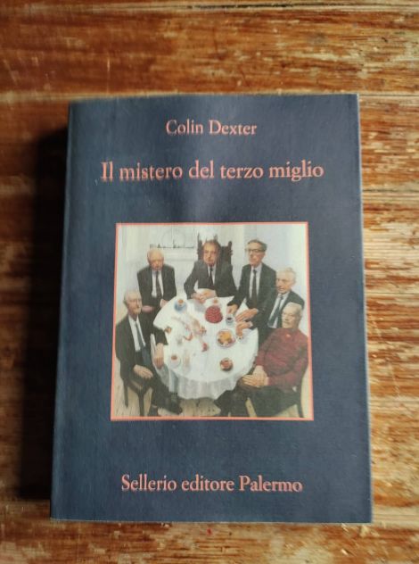 Colin Dexter, Il mistero del terzo miglio, Sellerio