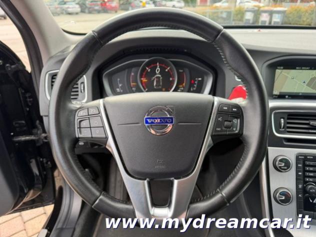 VOLVO V60 D2 120 cv Ocean Race rif. 24056726 - Foto 9
