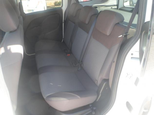 Fiat Doblo trekking 5 posti autovettura - Foto 8