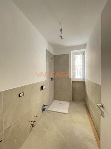 TRILOCALE COMPLETAMENTE RISTRUTTURATO - Foto 6