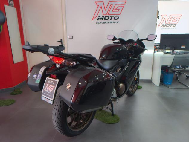 Honda VFR 800 PLUS - Foto 9