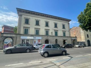 Appartamento in affitto a Sant'Anna - Lucca 190 mq Rif: 1423658