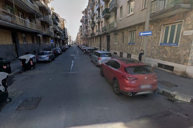 VIA GORIZIA AMPIO QUADRILOCALE RISTRUTTURATO E ARREDATO - Foto 3