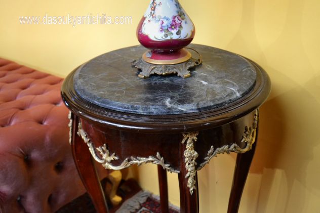 Tavolino gueridon con piano in marmo stile Luigi XV - Foto 2