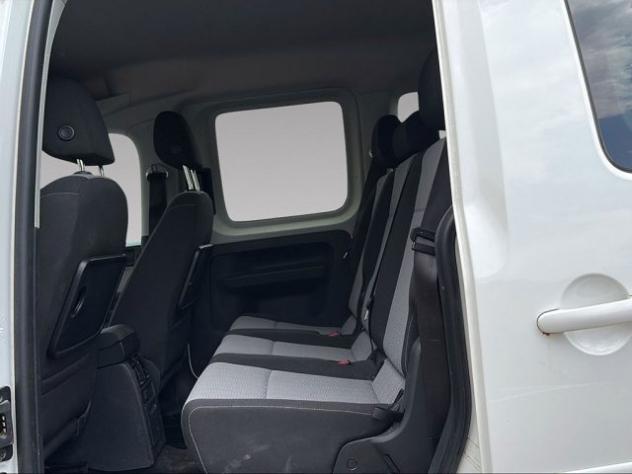 VOLKSWAGEN Caddy 2,0 TDi Comfortline 4 Motion 122CV rif. 23868658 - Foto 6