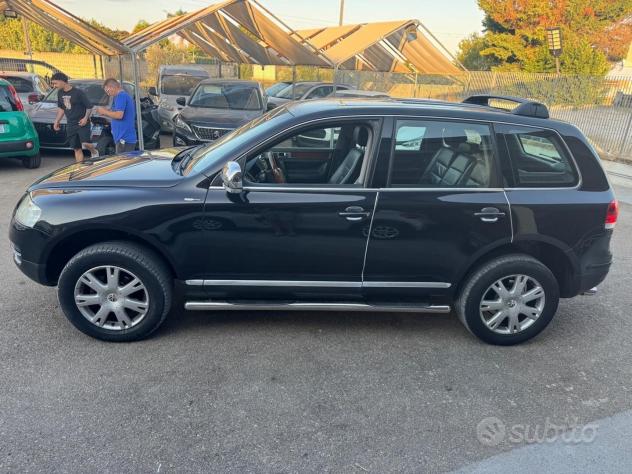 Volkswagen Touareg 2.5 R5 TDI DPF Exclusive - Foto 10
