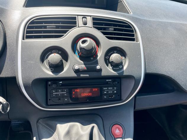 Renault Kangoo 1.5 DCI 95CV 6M 3POSTI 2020 - Foto 9
