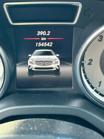 Mercedes-Benz GLA GLA 180 d Automatic Premium - Foto 9