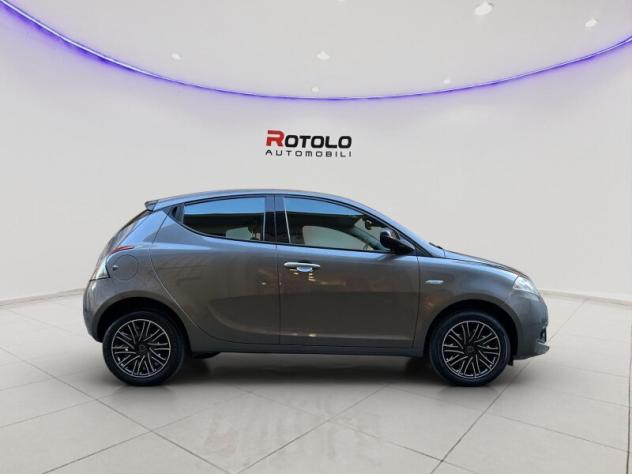 LANCIA Ypsilon 3ª serie Ypsilon 1.0 FireFly 5 porte S&S Hybrid Silver - Foto 3