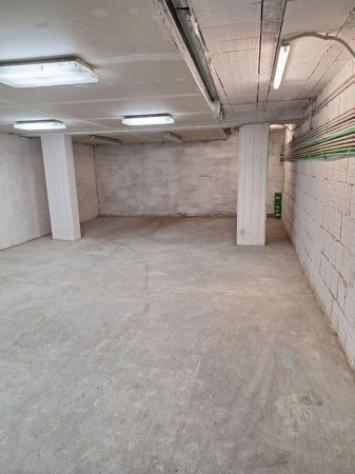 Box / Garage di 60 m² in vendita a Fiorano Modenese