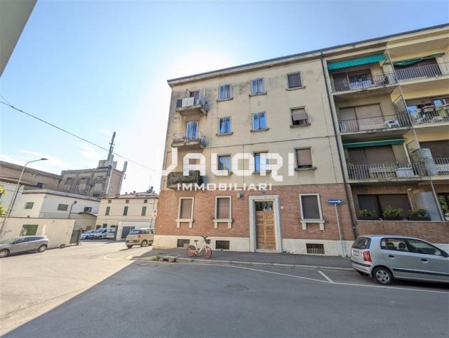 TRILOCALE IN BORGO: SPAZI GENEROSI PER TUTTA LA FAMIGLIA - Foto 4