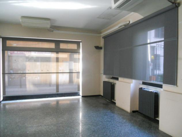 Immobile di 425 m² con 4 locali in affitto a Rho - Foto 13
