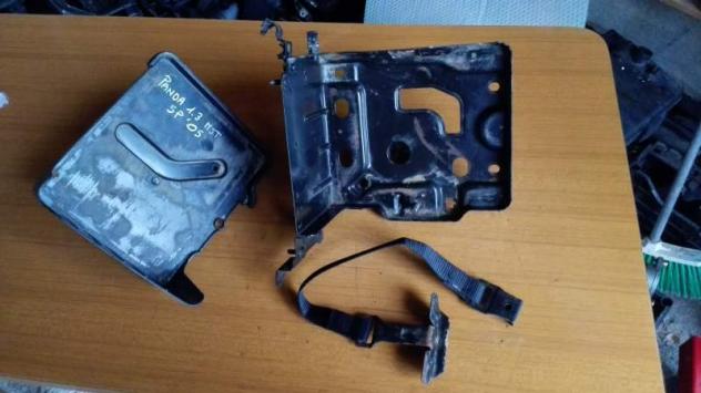 Supporto / Base Batteria FIAT Panda 2 serie 2005 - Foto 3