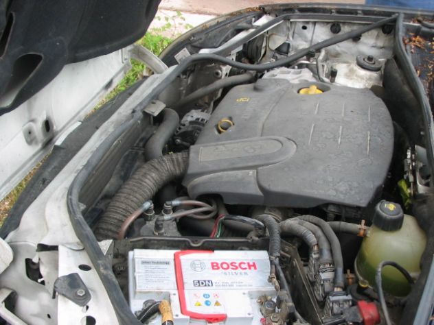 Renault Kangoo 1.5 dCi 82CV Furgonato - Foto 7
