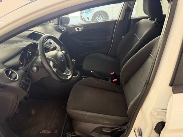 Ford Fiesta 1.5 TDCi 75CV 5 porte - Foto 9