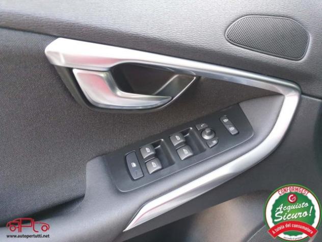 VOLVO V40 Cross Country 2.0 D2 120 CV Kinetic Geartronic rif. 20054249 - Foto 7
