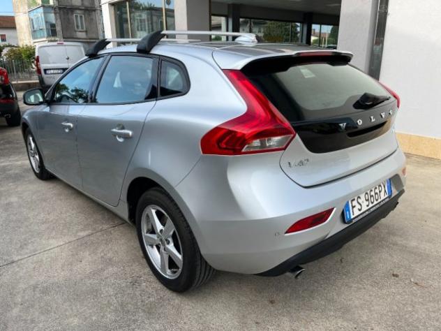VOLVO V40 D2 Business Plus SENSORI PARK NAVIGATORE rif. 22779327 - Foto 6