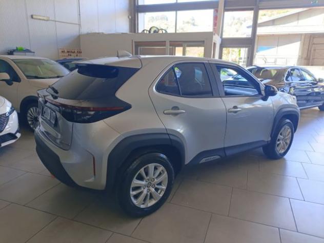 TOYOTA Yaris Cross 1.5 Hybrid 5p. E-CVT Active rif. 23904167 - Foto 4