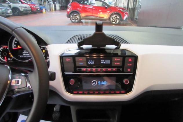 VOLKSWAGEN up! 1.0 5p. EVO color up! BlueMotion Technology rif. 24068970 - Foto 9