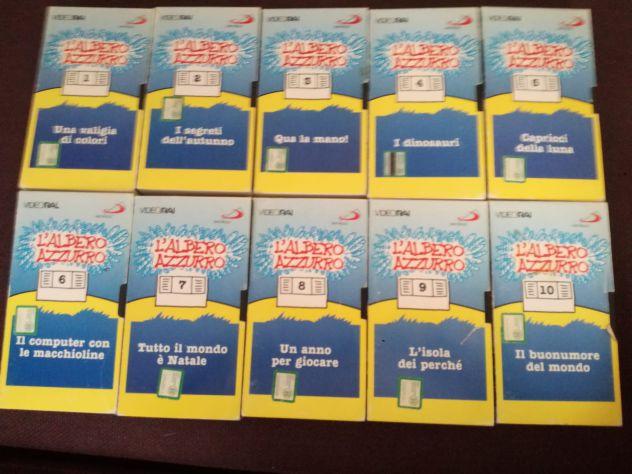 VIDEOCASSETTE VHS: L'ALBERO AZZURRO