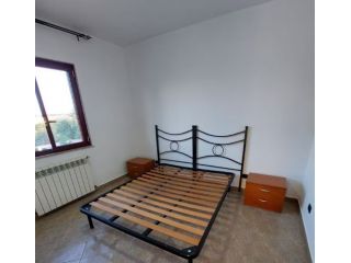 MONTE MIGLIORE BILOCALE CON BALCONE