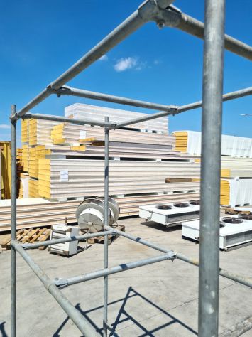 2 scaffali porta salami zincati usati - Foto 2
