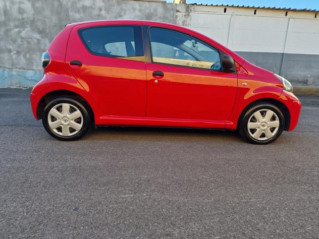 Toyota Aygo 1.0 12V VVT-i 5 porte Now - Foto 5