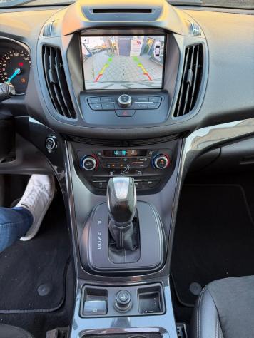 Ford Kuga 2.0 TDCI 150 CV S&S 4WD Powershift ST-Line - Foto 5