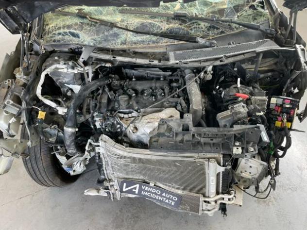 PEUGEOT 3008 HYBRID4 300CV E-EAT8 ALLURE PACK rif. 24163088 - Foto 9
