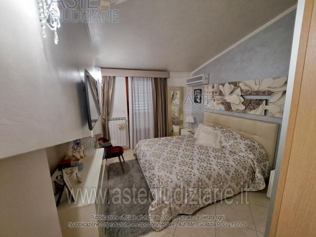 IMMOBILI-IMMOBILE RESIDENZIALE-Via Ortensia 1 - Foto 4