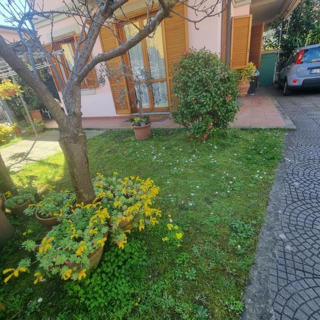 Villetta a schiera in vendita a Quercioli - Massa 180 mq Rif: 1400687 - Foto 2