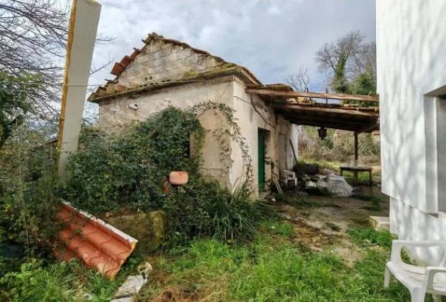 Immobile in asta di 320 m² con più di 5 locali e box auto in vendita a Pignataro Interamna - Foto 8